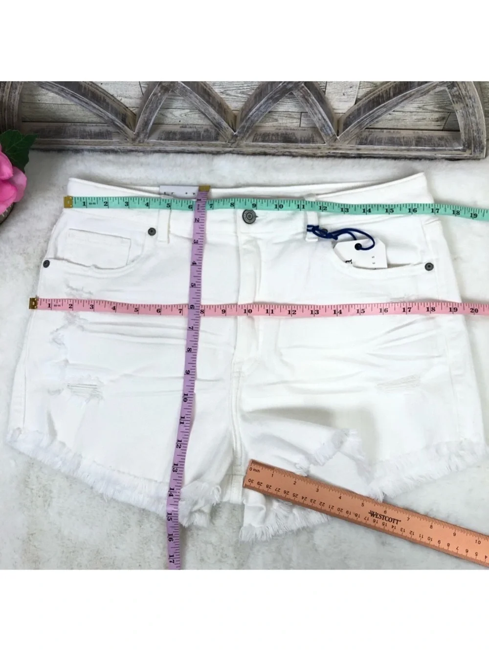 eunina White Frayed Hem Distressed Denim Shorts